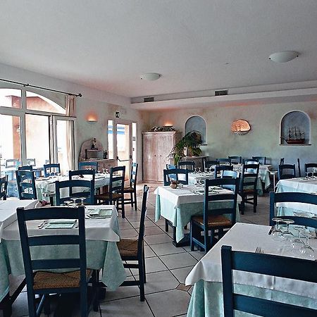 Hotel Del Porto كانّيجوني المظهر الخارجي الصورة