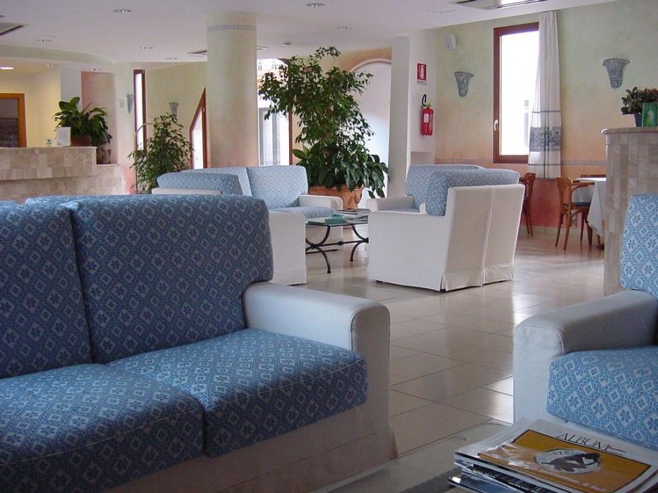 Hotel Del Porto كانّيجوني المظهر الخارجي الصورة